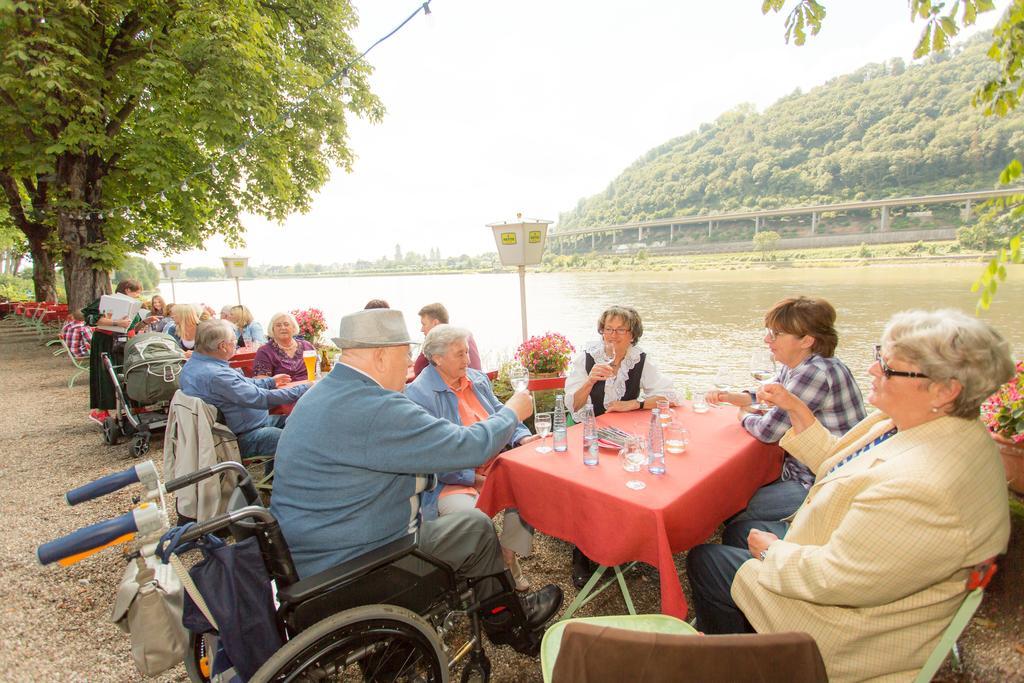 Hotel Leyscher Hof Leutesdorf Kültér fotó