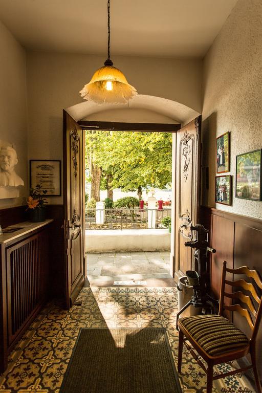 Hotel Leyscher Hof Leutesdorf Kültér fotó